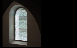 Création et réalisation de quatre vitraux pour la chapelle du Beaucet (84)